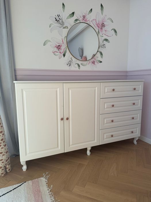 Komoda biała. Szafka