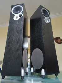 Colunas Kef Coda 90