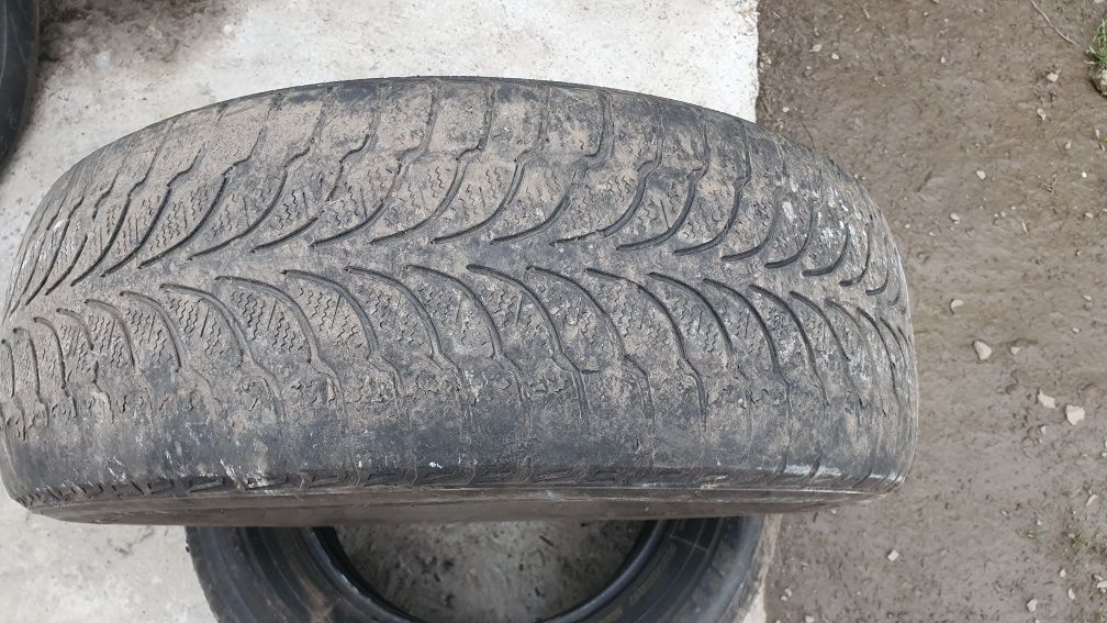 Шины 235 65 r17 колеса 100 грн/ 1 шт.
