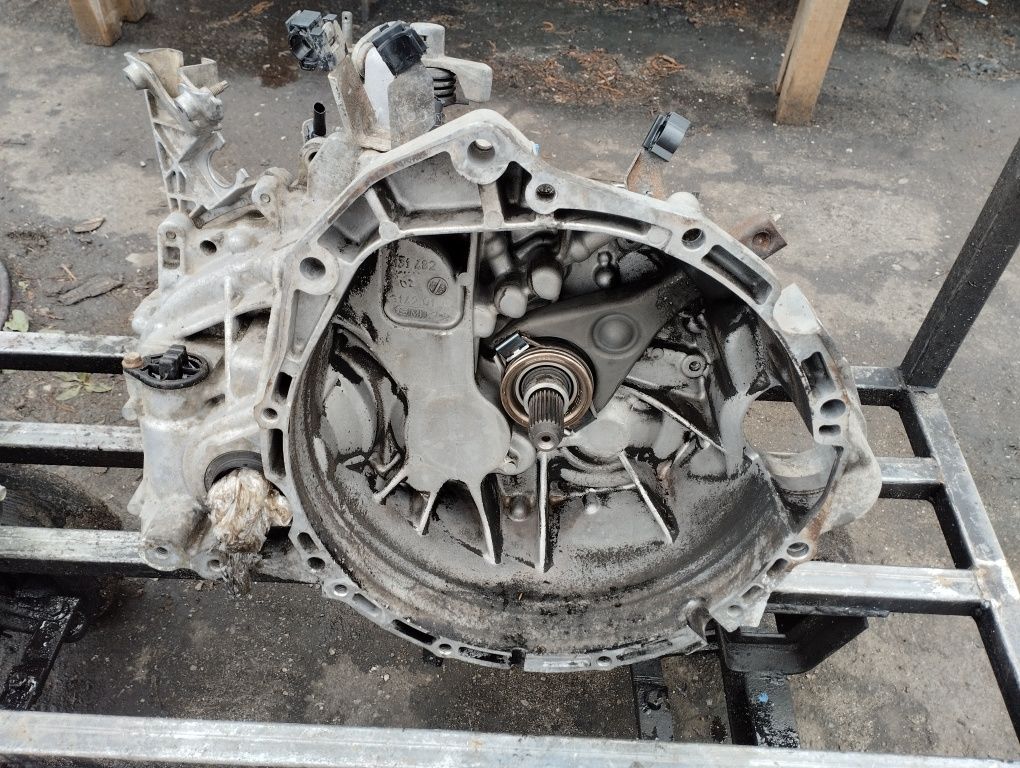 КПП коробка передач Nissan Primera P12 2.2 DCI (ND6R) 6-ти ступка