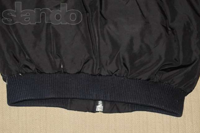 Продам тёплую куртку theatre. s.