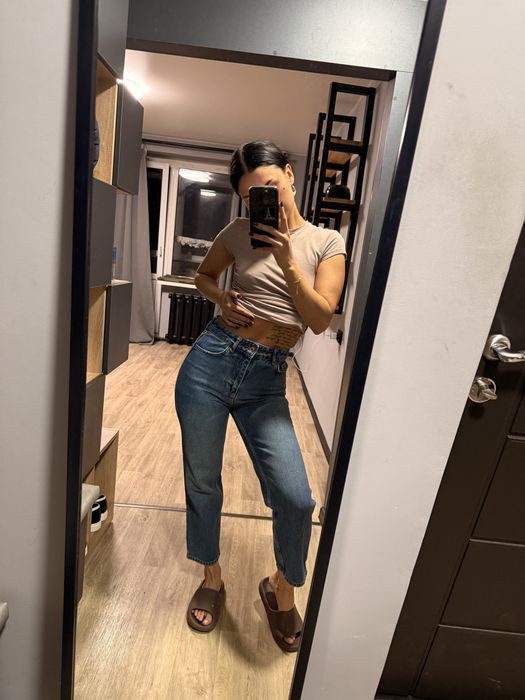 Ідеальні джинси МОМ