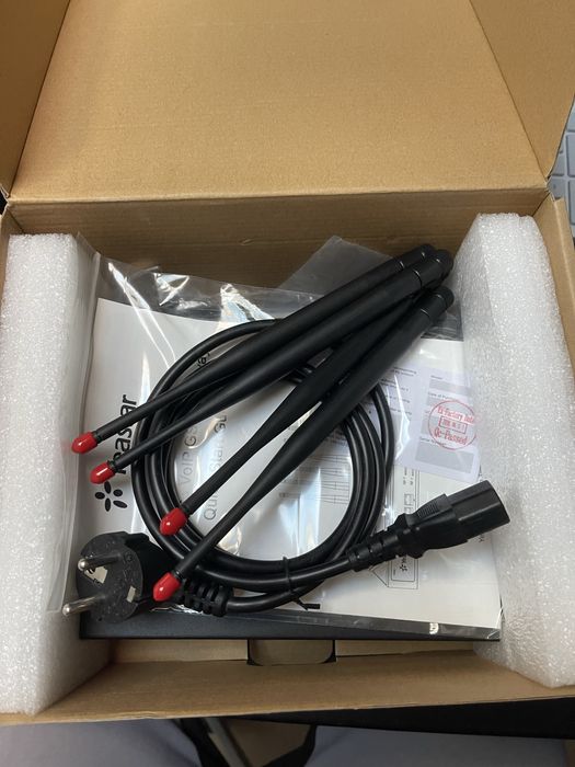 Gateway GSM 4 Cartoes SIM– NOVA