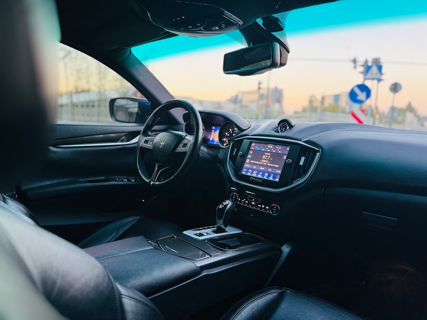 Maserati Ghibli 3.0 V6 Biturbo Wersja S Karbonowe Dodatki Aktywny Wydech ZAMIANA