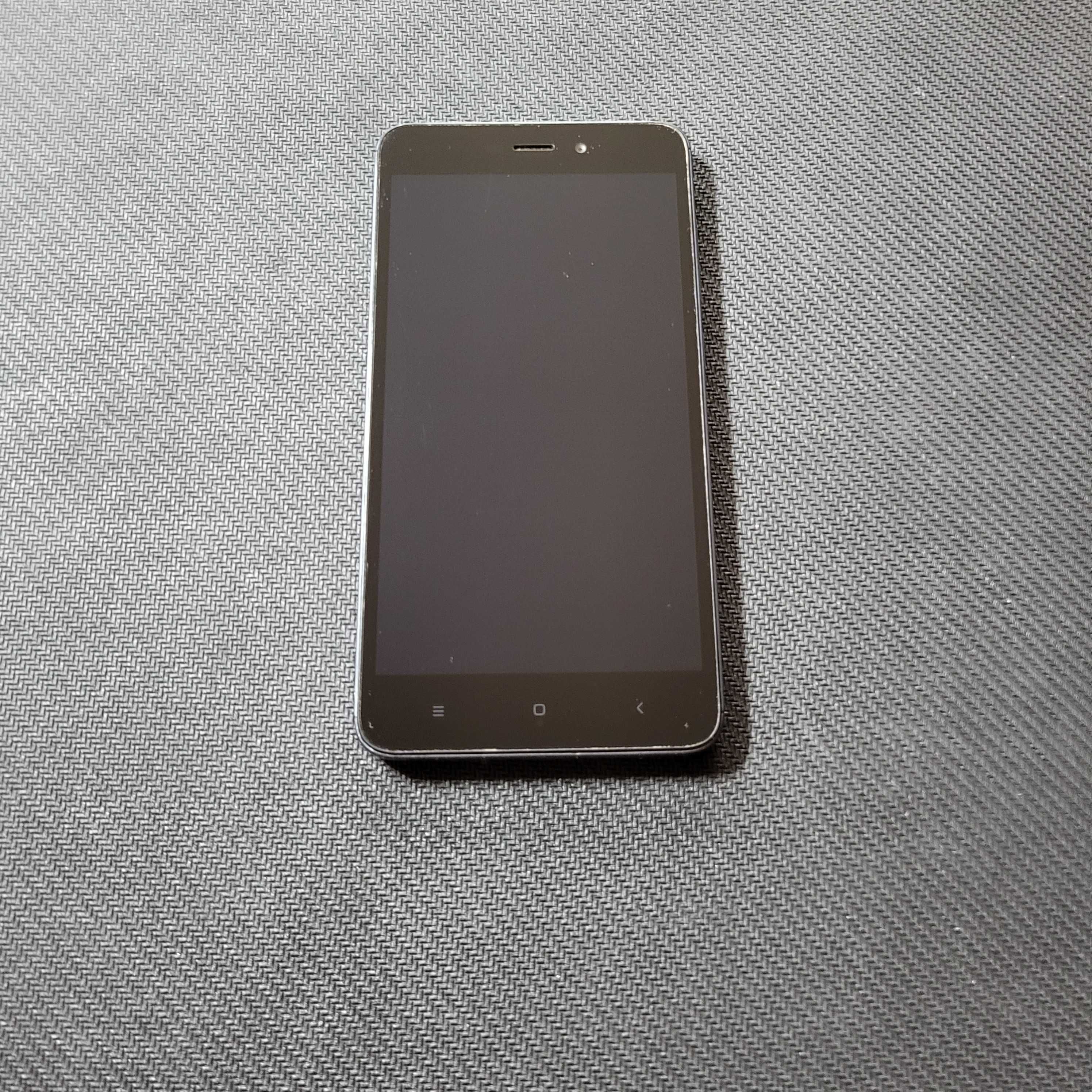 Smartfon Xiaomi Redmi 4A 2 GB / 32 GB