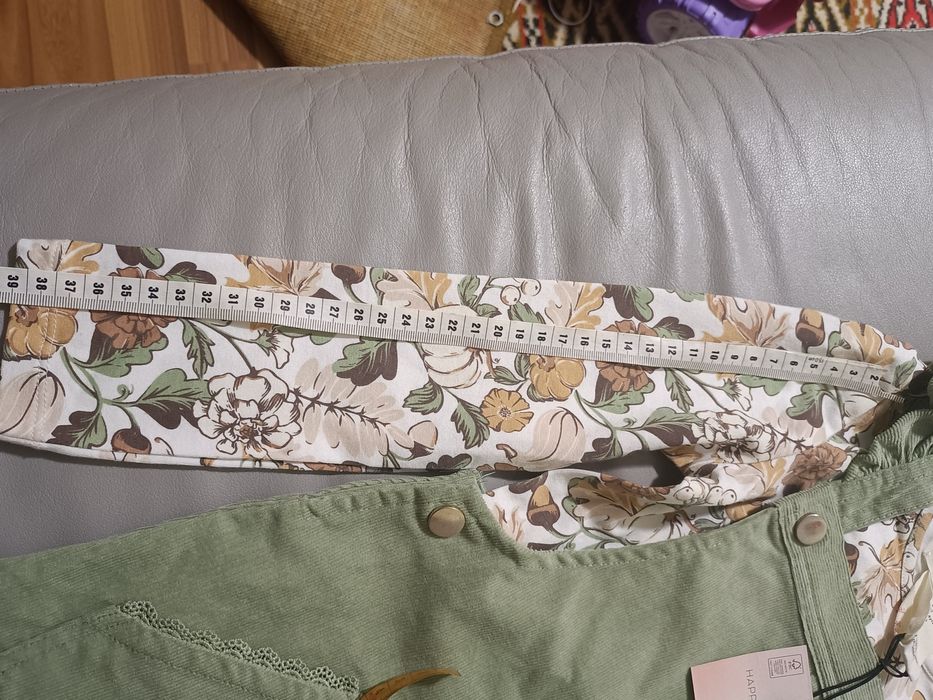 Сарафан вельветовий і кофтинка на дівчинку 4-5 років