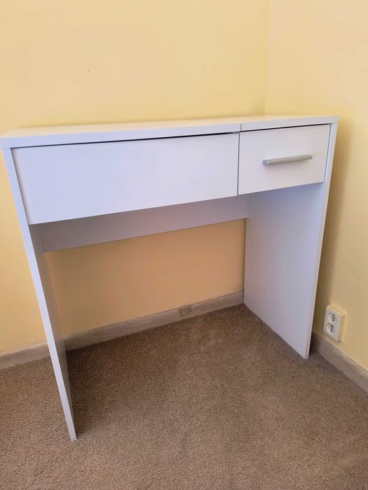 Toaletka BRW biała z lustrem i szufladą