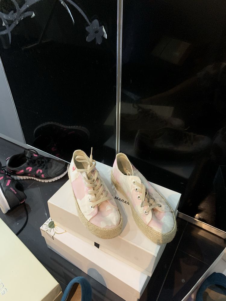 Sapatos qualquer um 7,50€