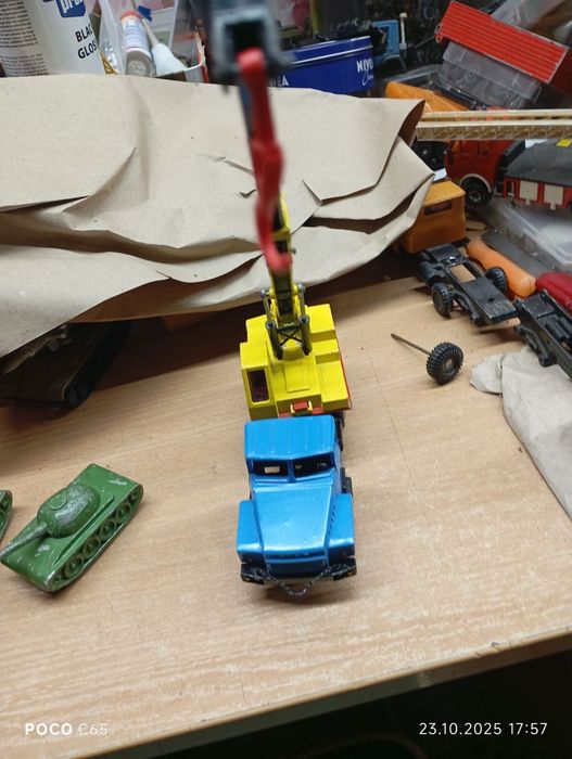 Продам грузовиков КрАЗ КамАЗ и прочие металические