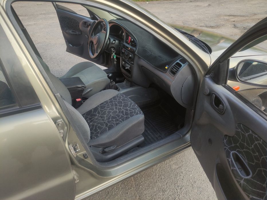 Daewoo lanos 2003 газ/ бенз