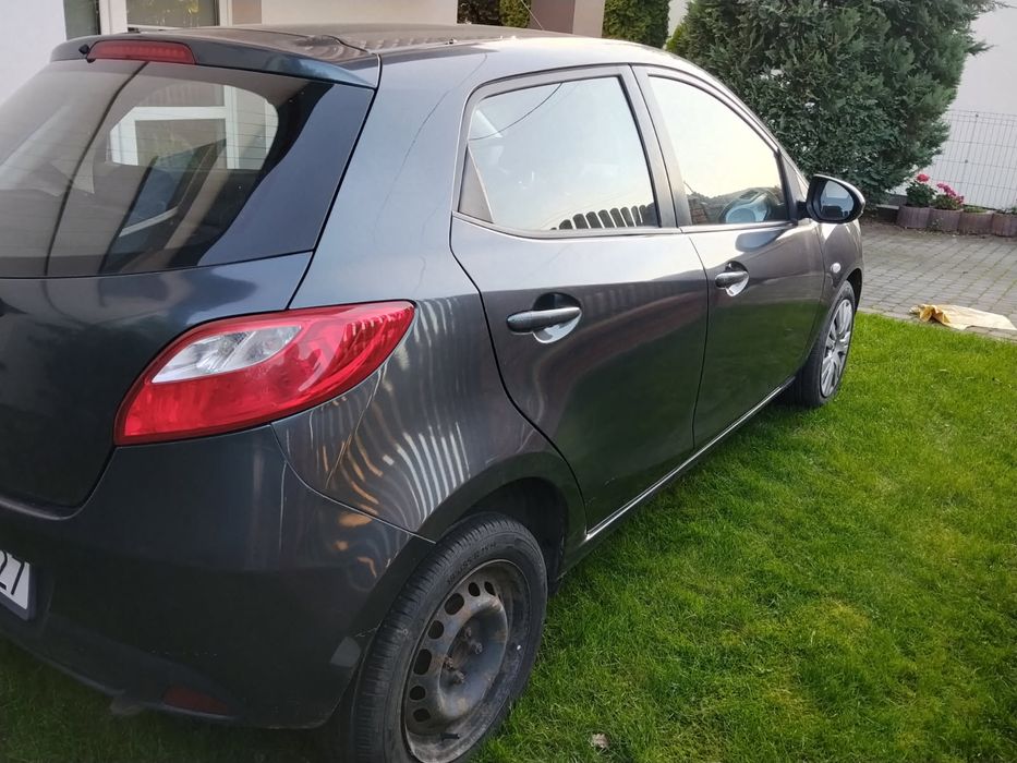 Mazda 2 rocznik 2008