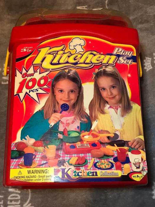 Zabawka - Kuchnia + plastikowe jedzenie