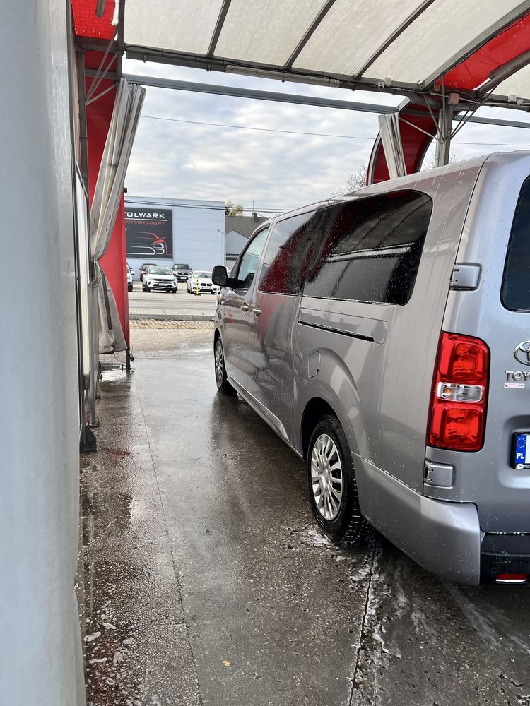 BUS 9 os na wynajem wakacje wyjazd sluzbowy imprezy