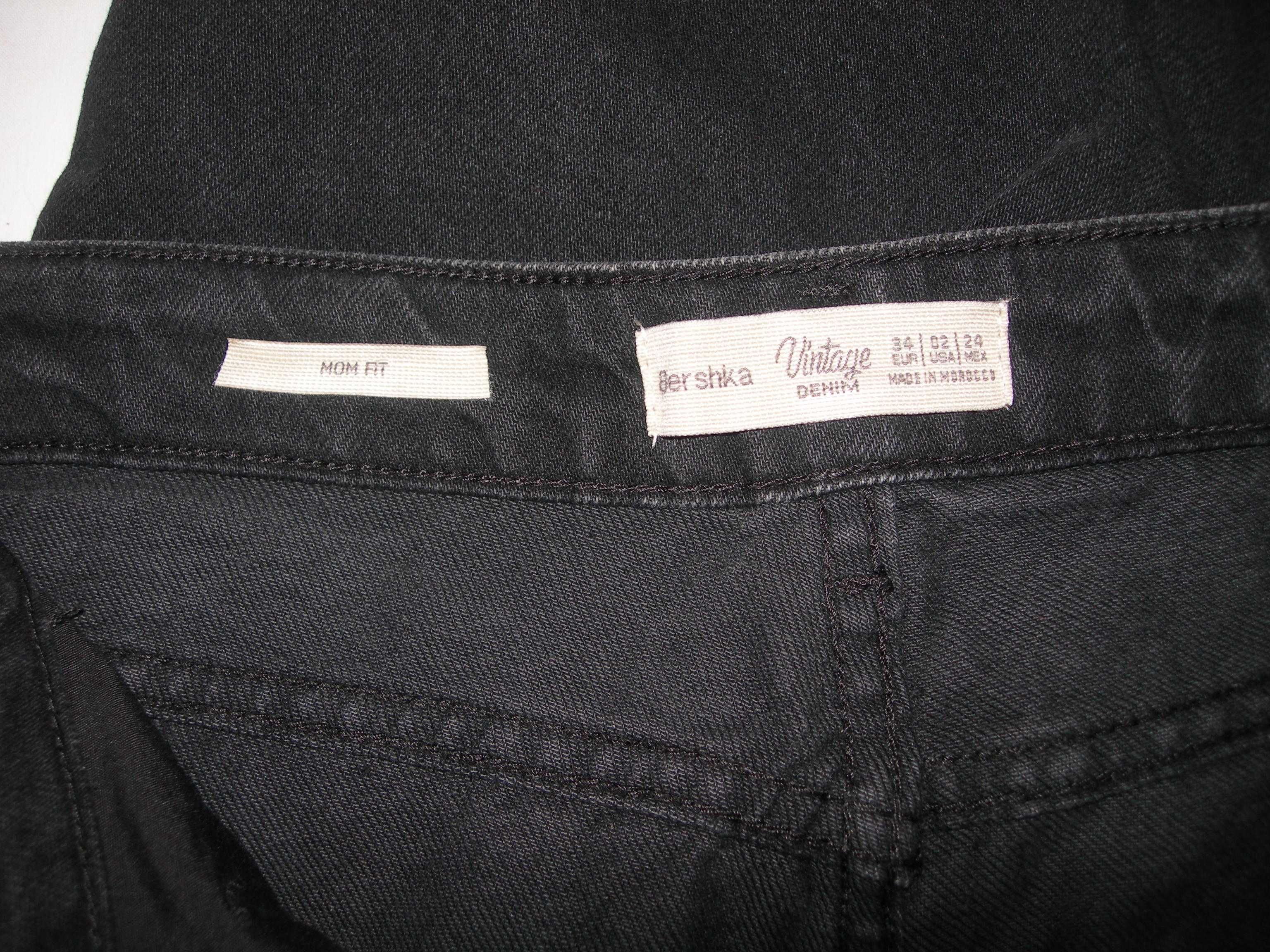 Calças de ganga.
XS / 34 / 6·Bom·Bershka