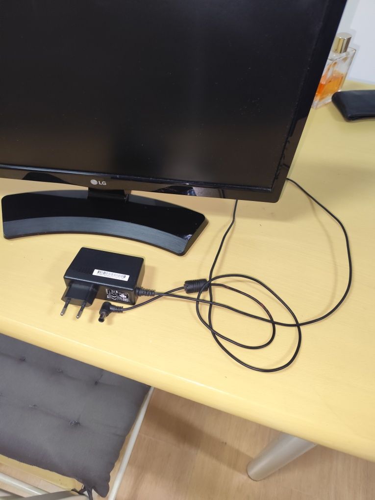 Monitor LG em bom estado