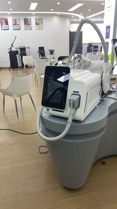 Máquina de remoção de tatuagem a laser
