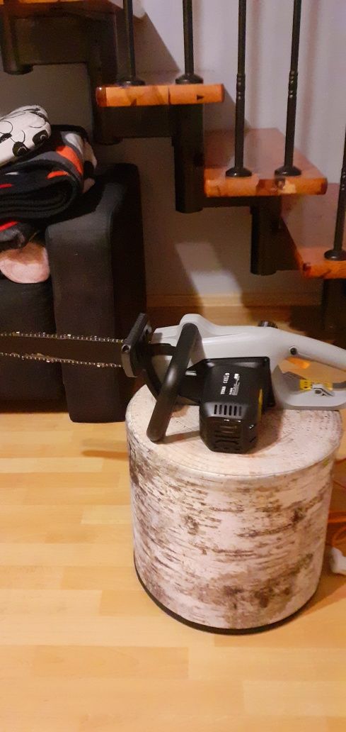 Piła łańcuchowa elektryczna + nowy łańcuch