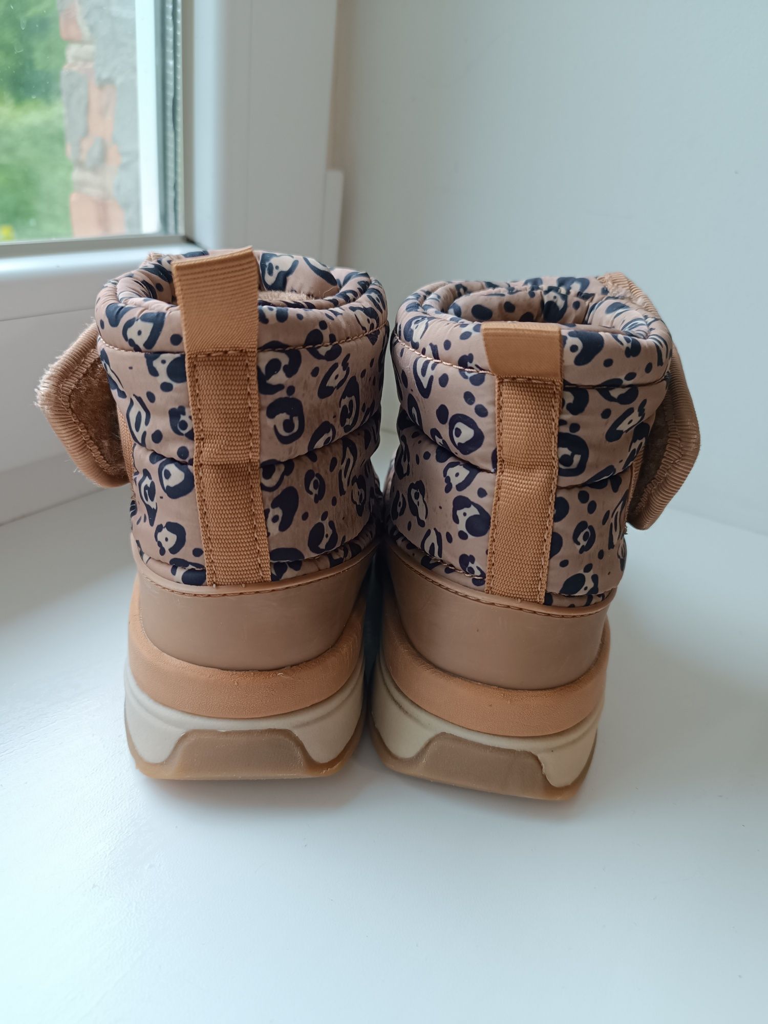Дитячі теплі чобітки (черевики) Zara 25, 16см