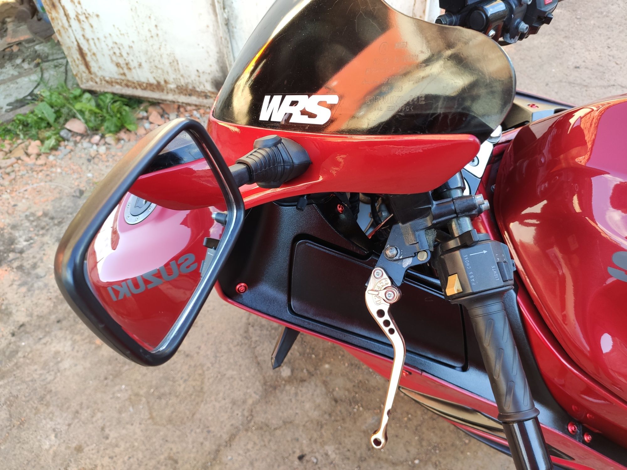 Продам SUZUKI RF 900