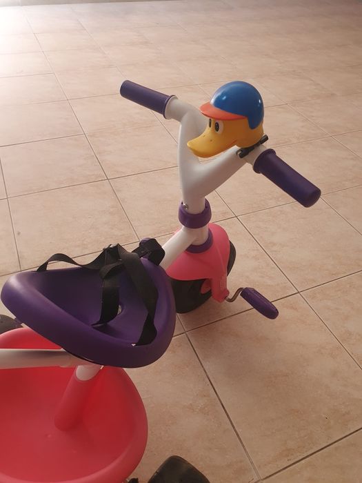 Triciclo para criança