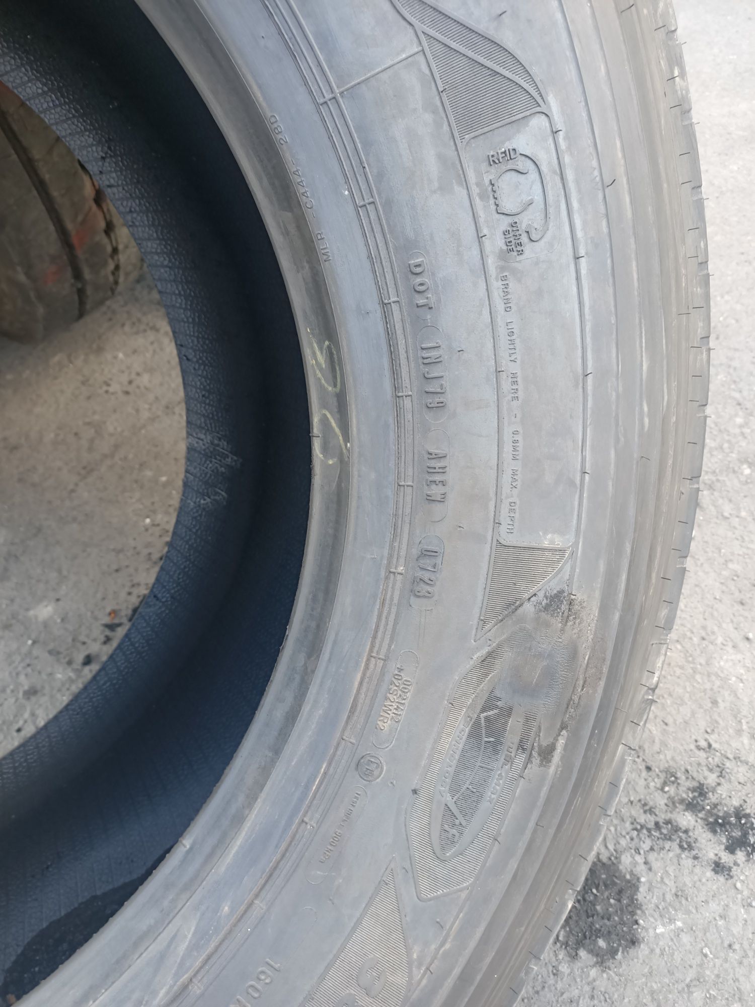 Opony 385/65r22.5 naczepa Goodyear M+S jak nowe naprawiane