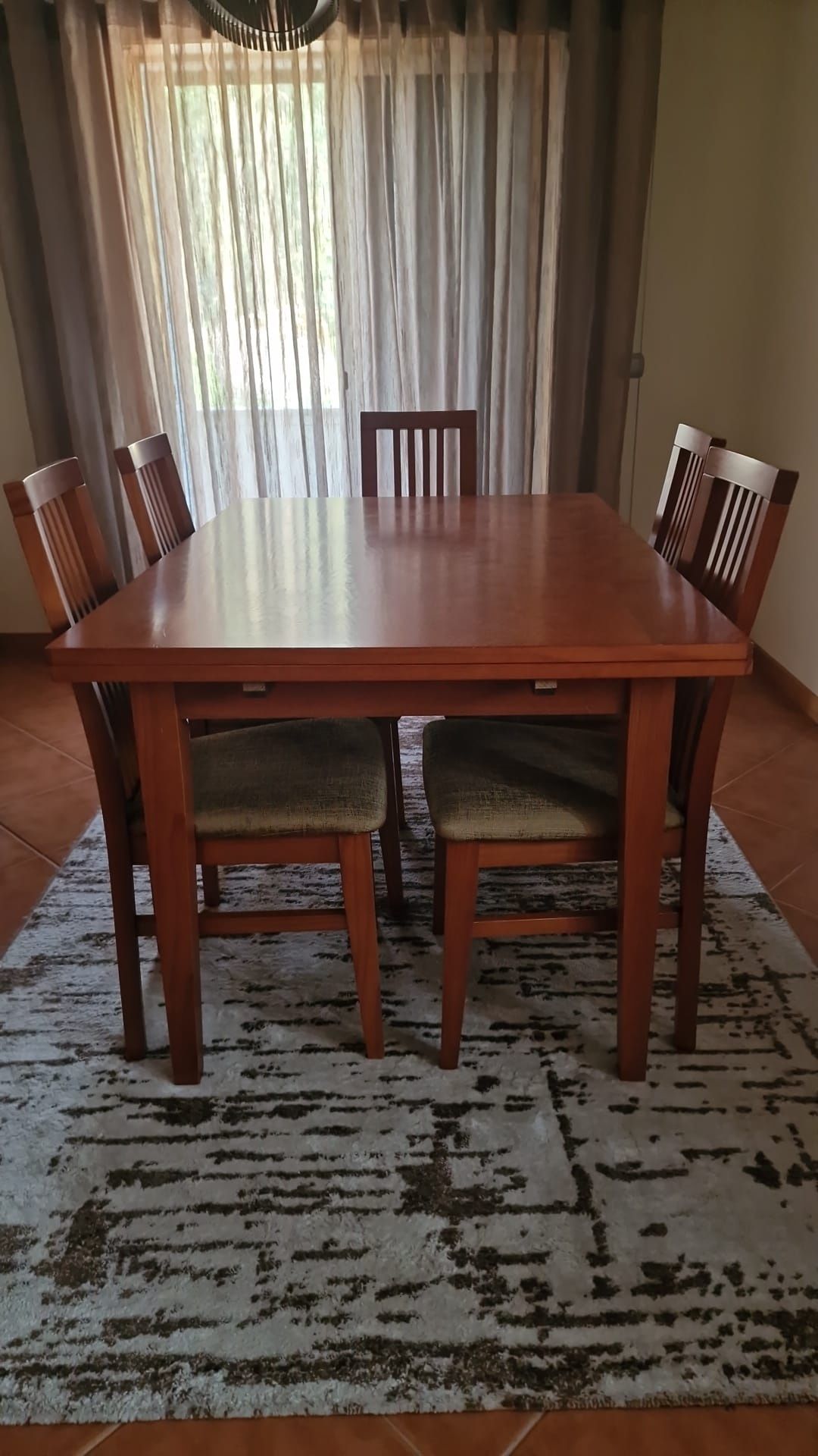 Mobilia de sala jantar