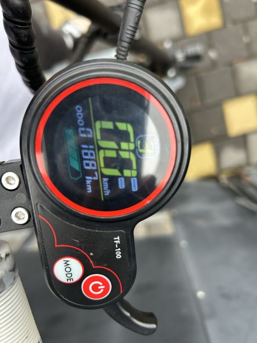 Kukirin m2 2023 року