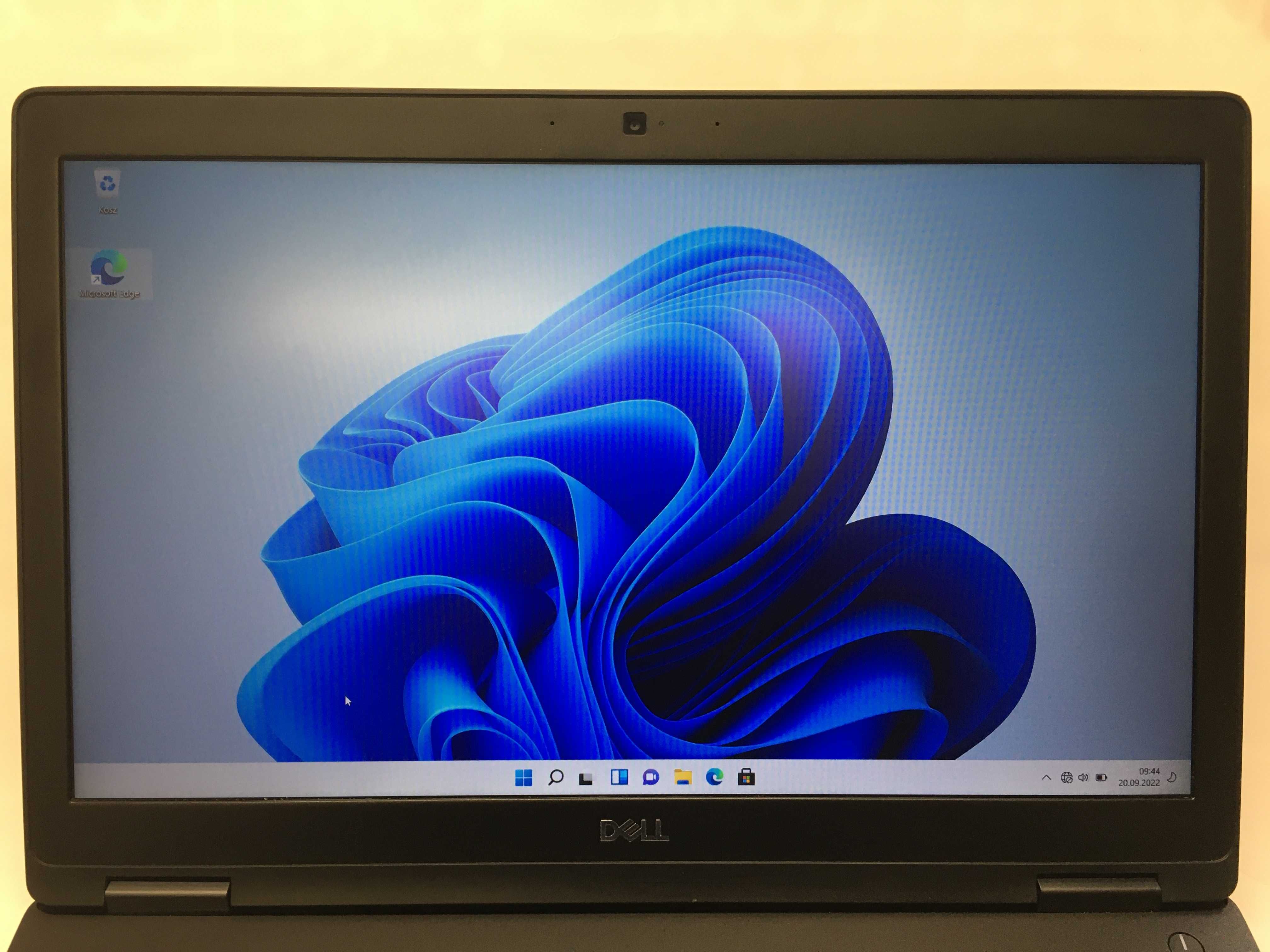 laptop Dell Latitude 5590 i5 8350U  16GB ram  512SSD 15,6 IPS FHD W10