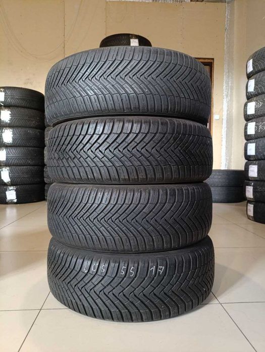 Комплект шин б/у 205/55R17 95V Continental ALLSeasonContact