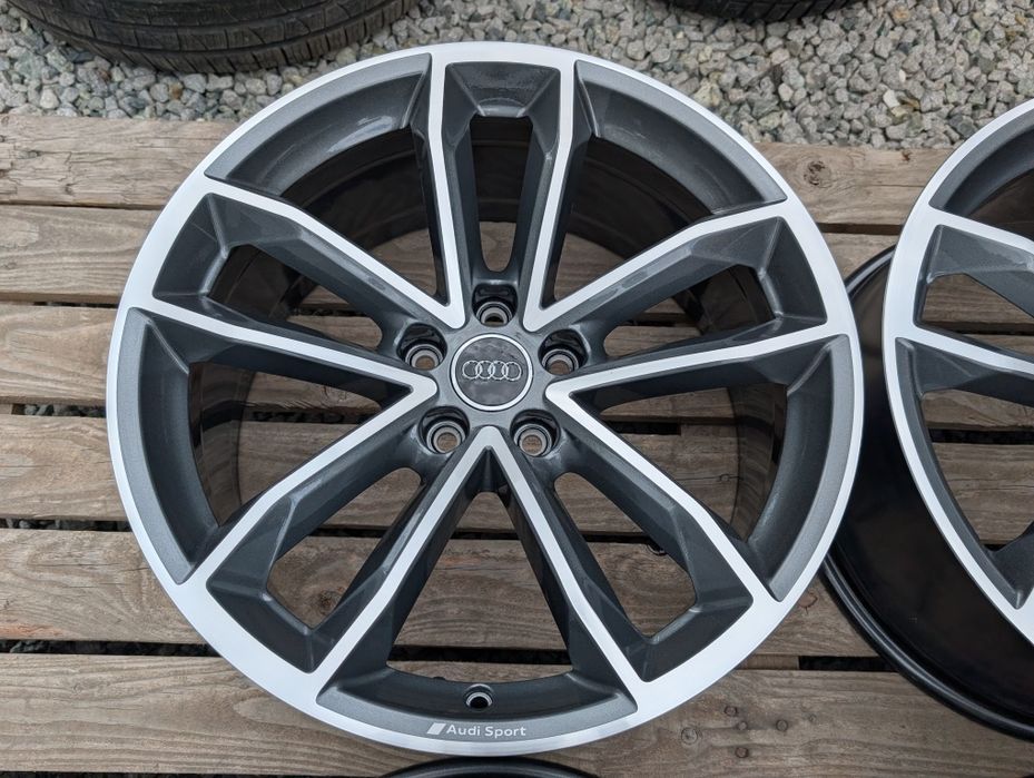 Oryginalne felgi Audi A4 A5 8W0 Sline 19" 5x112 ET32