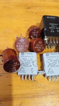 Продам резистори пп3-43 одним лотом