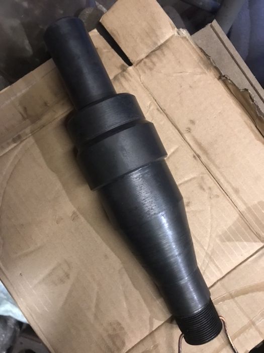 Ремонт Задня цапфа поворотній кулак комбайна claas John deere