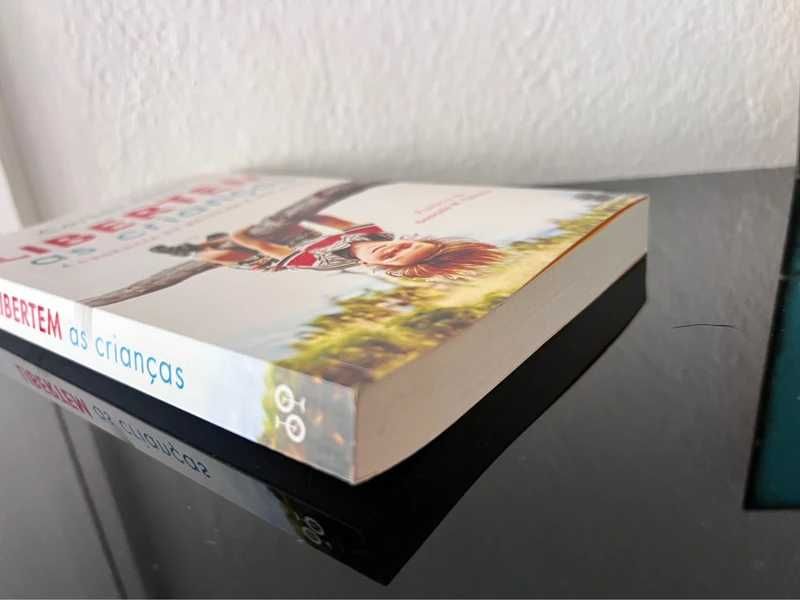 Libertem as Crianças de Carlos Neto