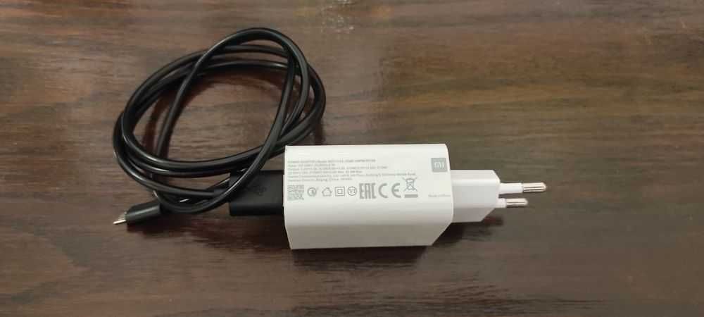 Ładowarka Adapter MI + przewód USB Micro