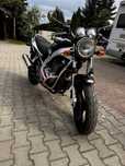 Suzuki gs 500u.