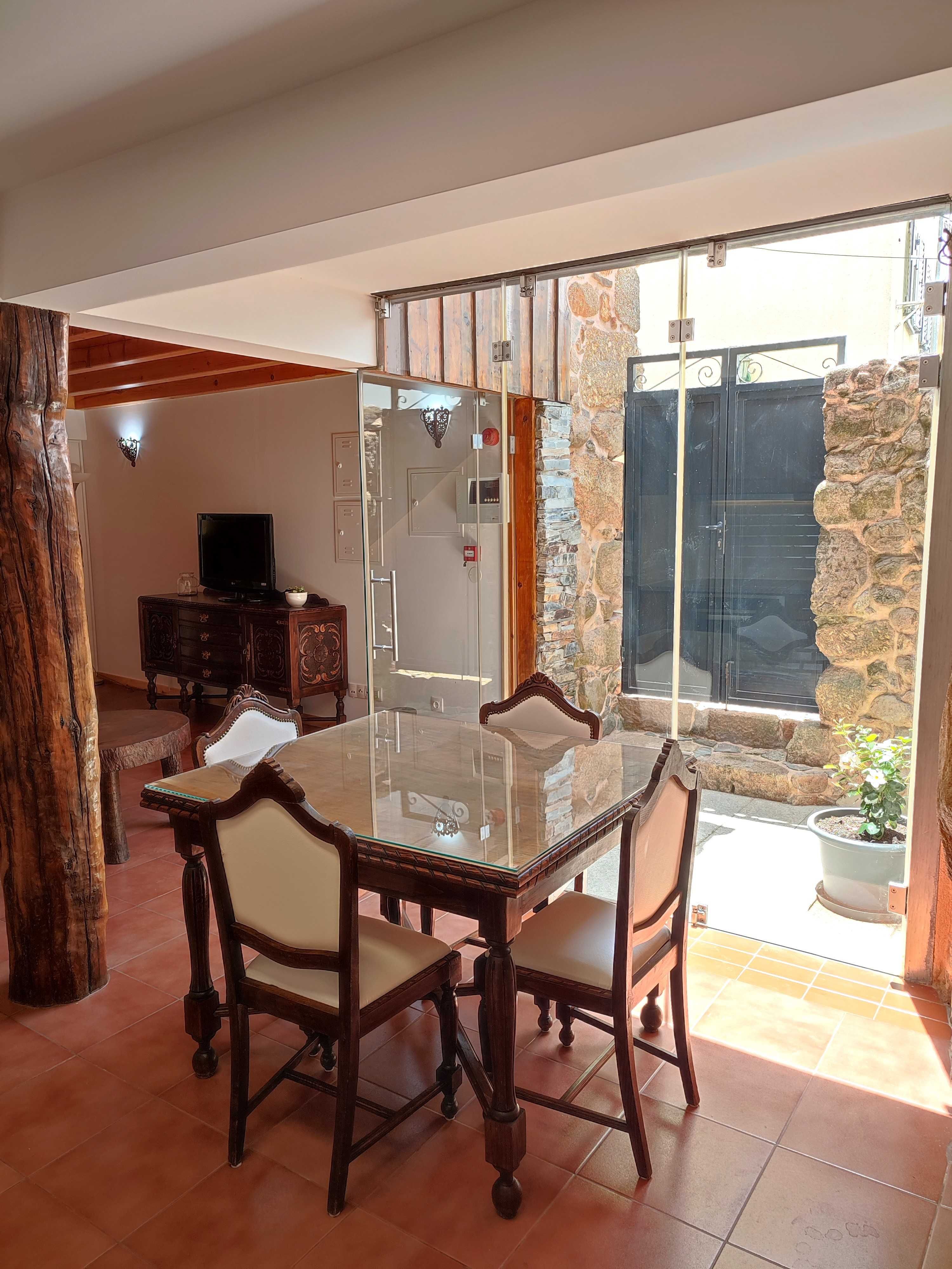 Aluguer de Casa na Serra da Estrela (Cortes do Meio) Piscinas Naturais