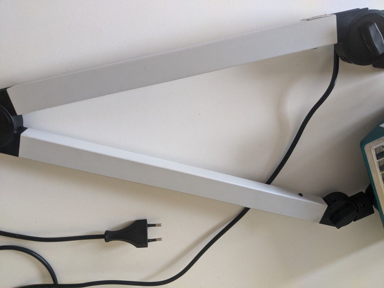 Waldmann lampa stołowa do warsztatu na biurko do pracy