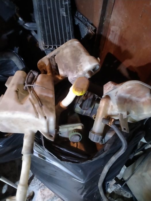 Рено Лагуна Пасат В6 Ауді В6 ВМW E36 E38