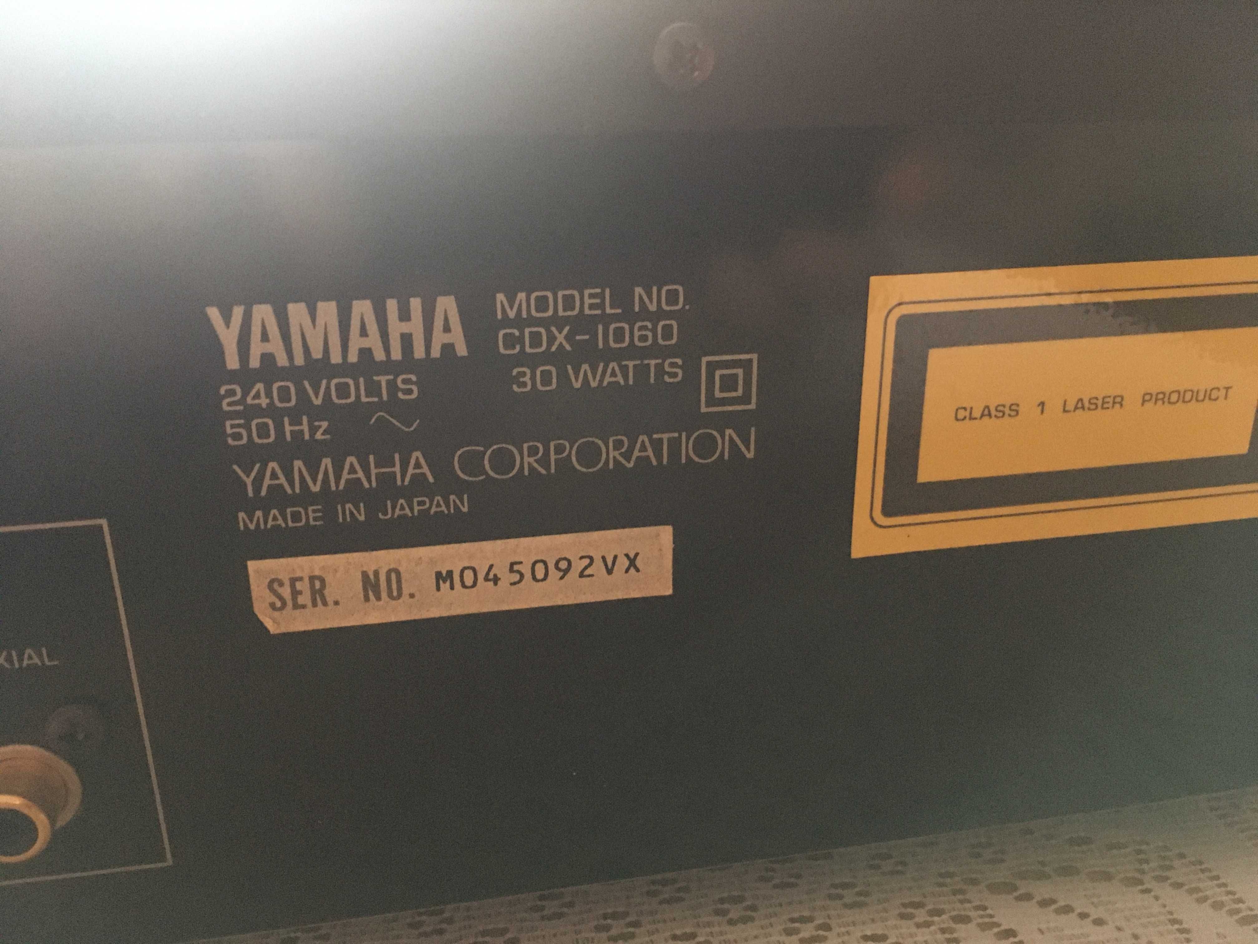 Odtwarzacz CD Yamaha CDX-1060