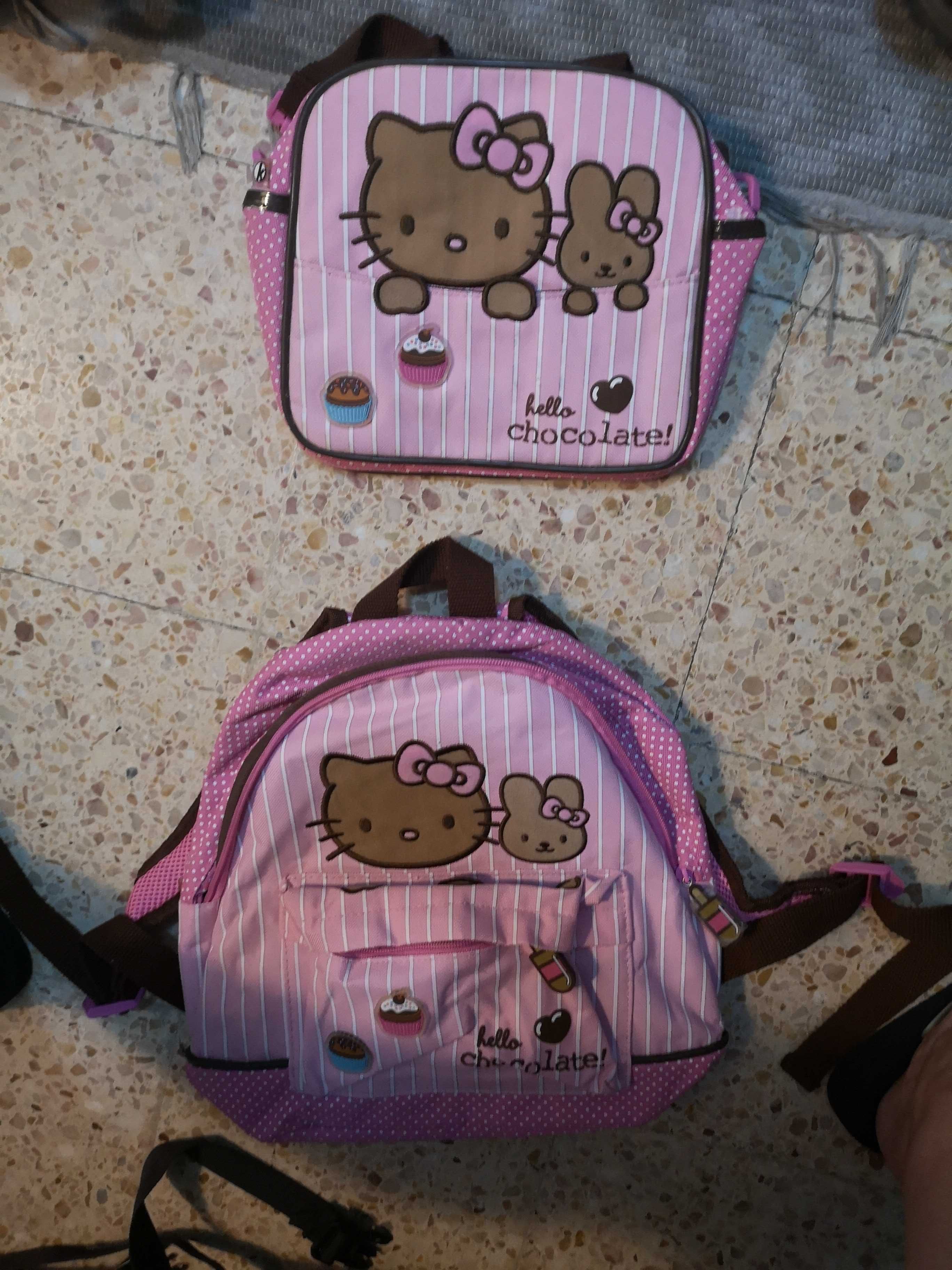 NOVO - Mochila + Lancheira / NOVO - Mochila + Estojo da Hello Kitty