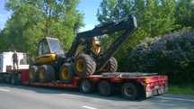 Transport niskopodwoziowy harvester forwarder kombajnów koparek
