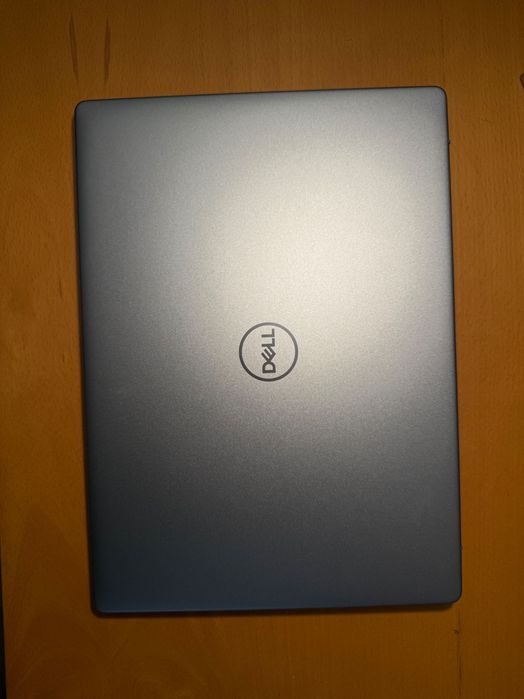 DELL Computer (10 months of use)64551774353922120