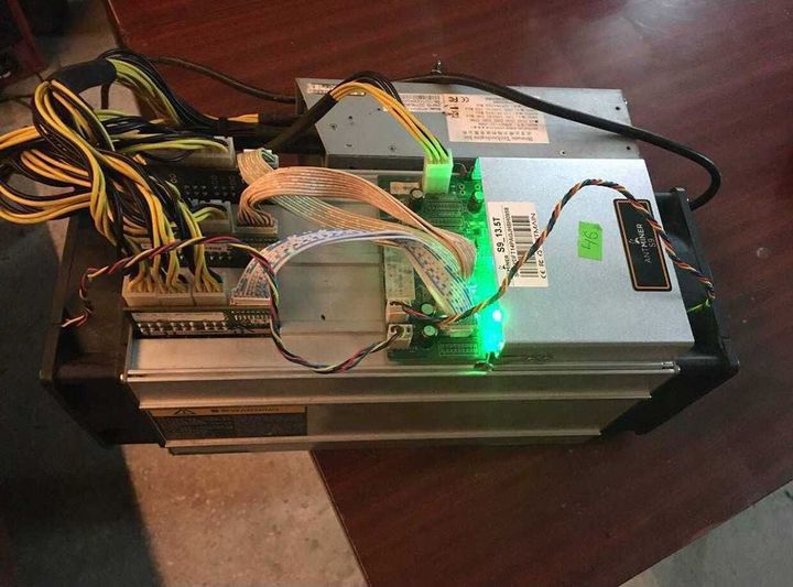 Продам Antminer asic s9 13.5th з БП