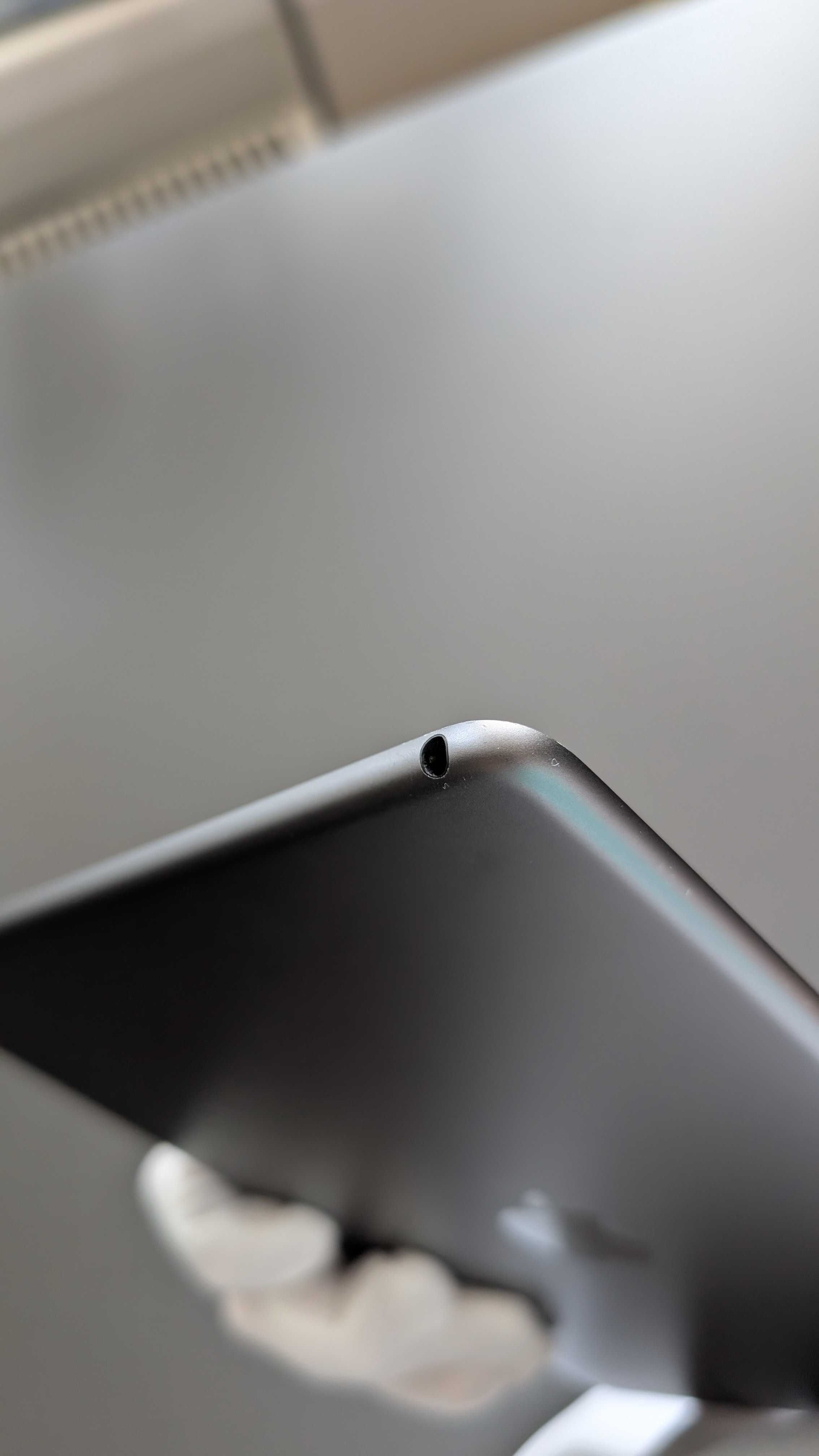 Планшет Apple iPad Air 3rd Generation 10.5-Inch/Wi-Fi/64GB/Space Gray