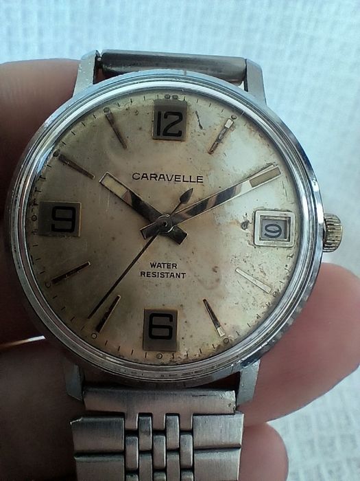 Швейцарские винтажный часы CARAVELLE