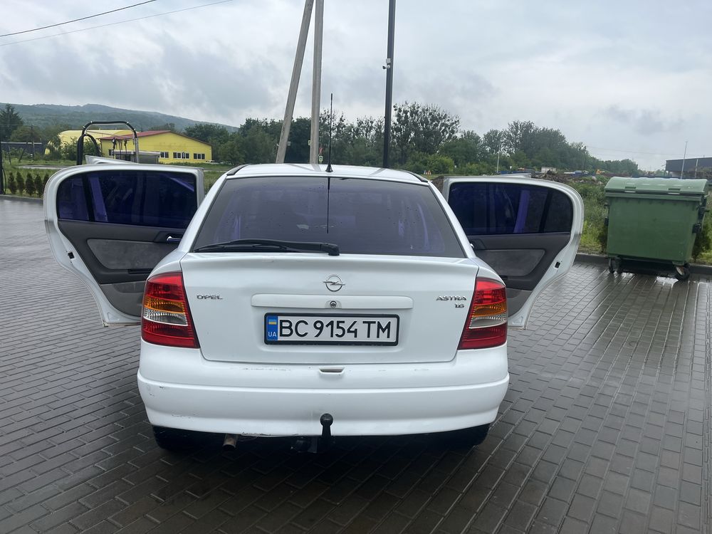 Opel Astra 1.6 2001 рік