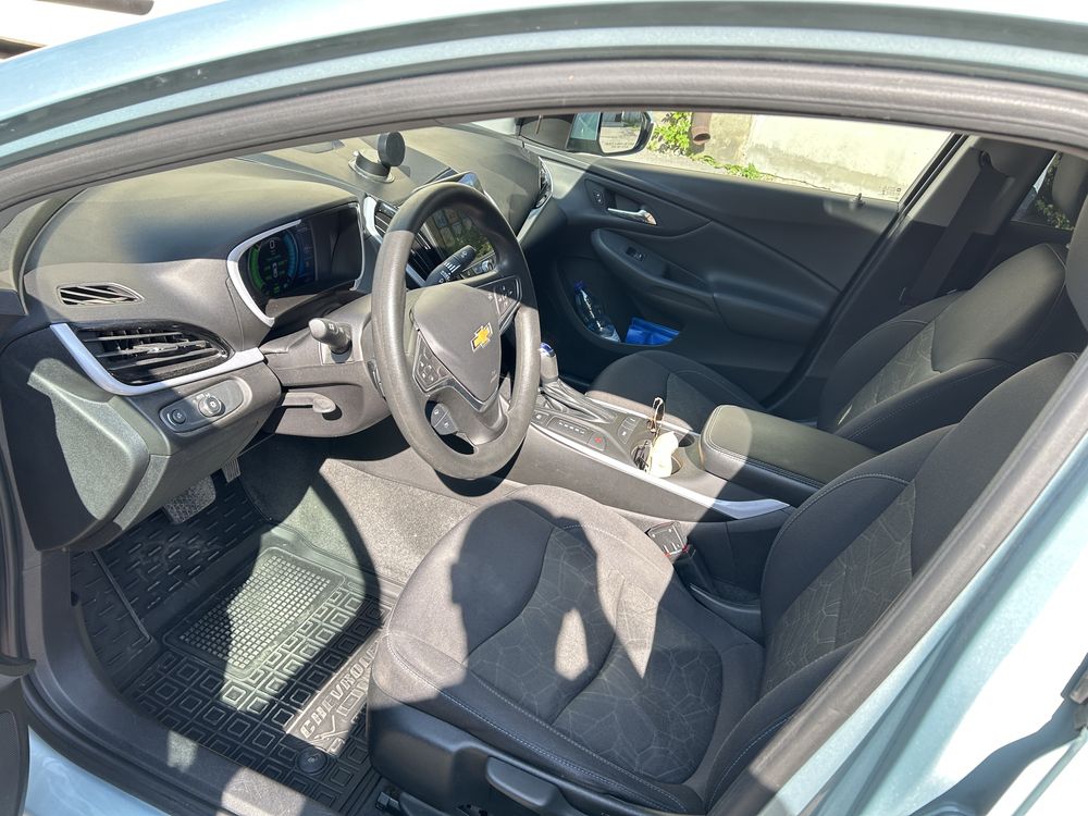 Chevrolet Volt 2