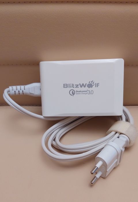 Сетевое зарядное устройство BlitzWolf BW-S7 QC3.0 40W 5 USB