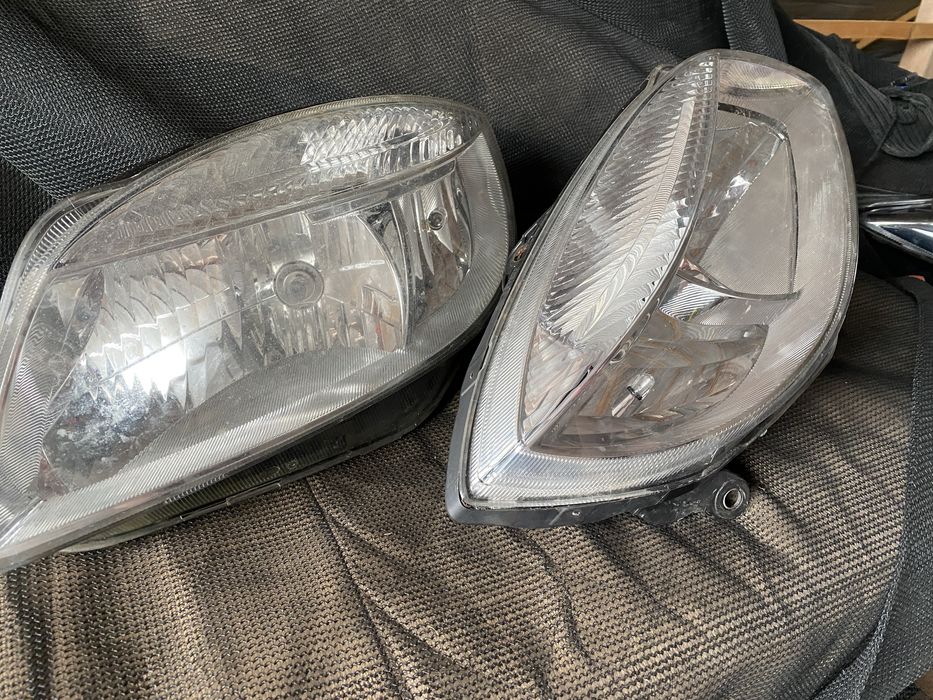Фари Skoda Fabia 2007-2014