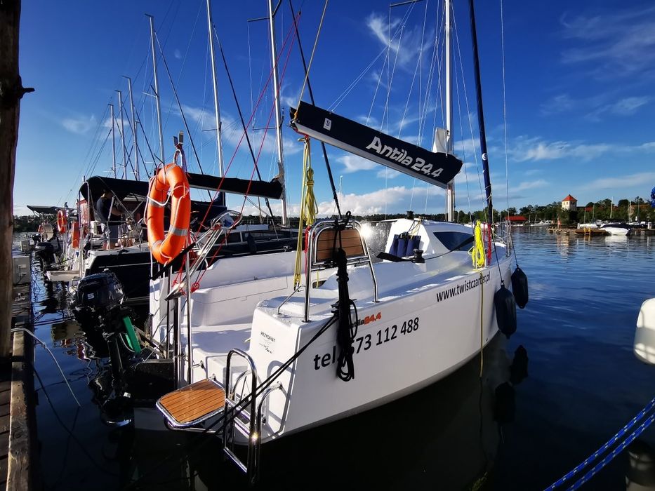Antila 24.4 jacht żaglowy sprzedam Mazury inwestycja żaglówka faktura